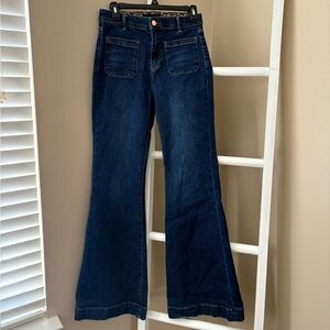 Risen Flare Jeans